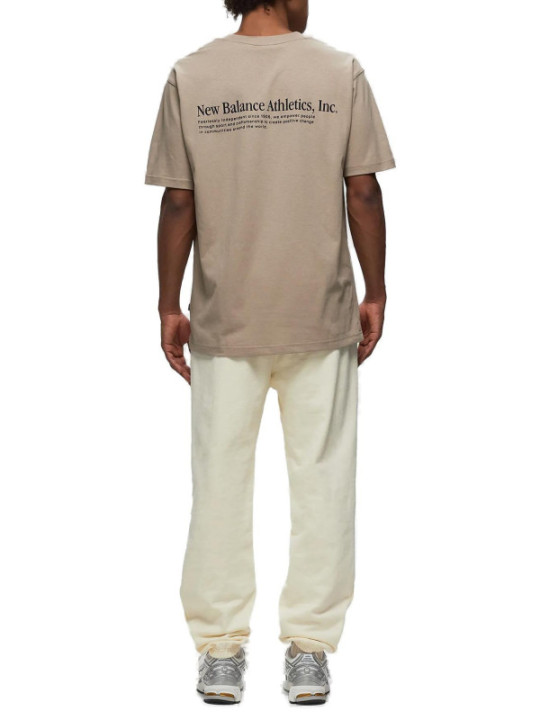 T-Shirt New Balance - New Balance T-Shirt Uomo 70,00 €  | Planet-Deluxe