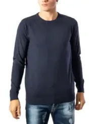 Dunkelblauer Herrenpullover Jeans