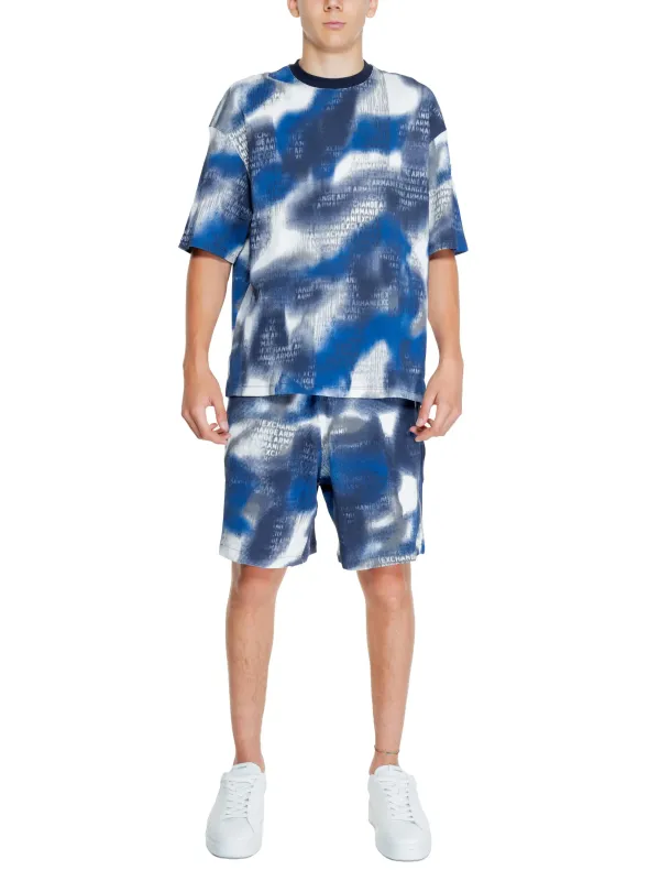 Tie-Dye T-Shirt und Shorts