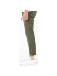 Olivgrüne, schmale Lyle & Scott Hose