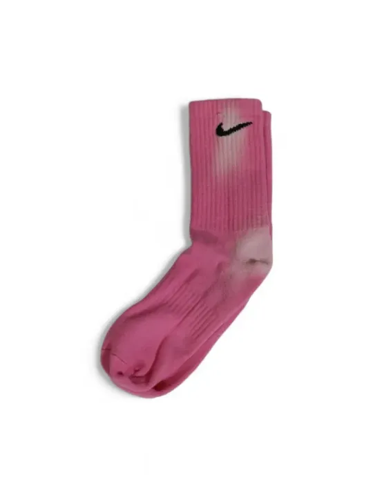 Rosa Nike Sportsocke angezeigt