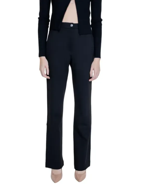 Schwarze Cropped Jacke und Hose