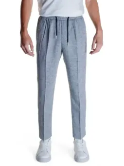 Helle graue Stoffhosen mit Krempel