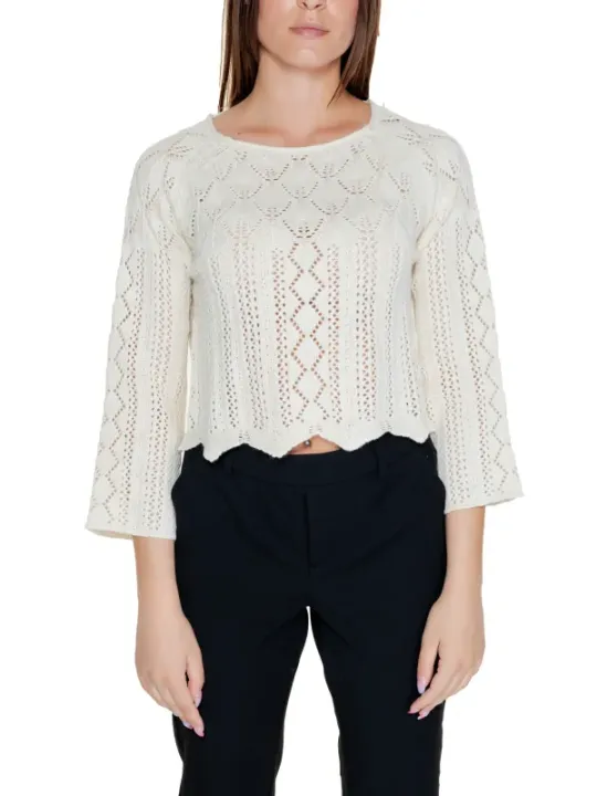 Weicher Baumwollpullover mit Glockenärmeln