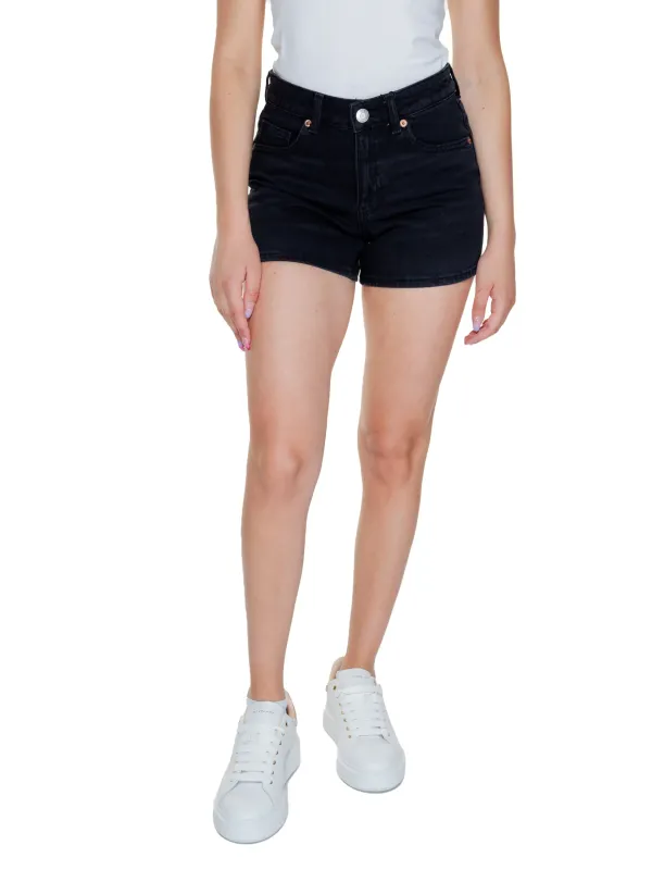 Schwarze Vero Moda Denim-Shorts