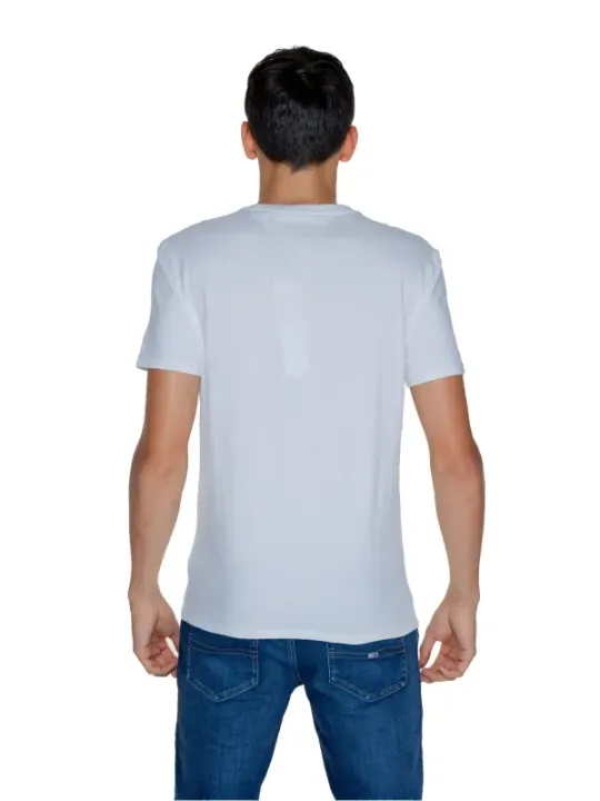 Guess T-Shirt Jeans Herrenmodell hinten