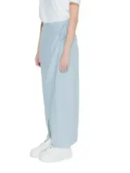 Heller blauer Wickel-Maxirock