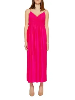 Pinkes Seidenabendkleid mit Wasserfall Ausschnitt