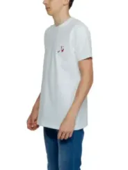 Weißes T-Shirt mit rotem Detail