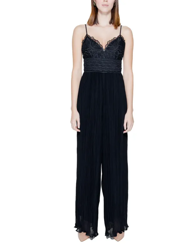 Schwarzer Spitzen- und Chiffon-Jumpsuit