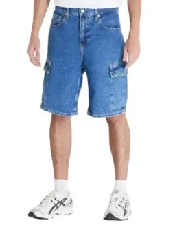 Leichte Denim-Shorts mit Knopfleiste