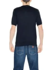 Schwarzes Baumwoll-T-Shirt mit Rundhals.