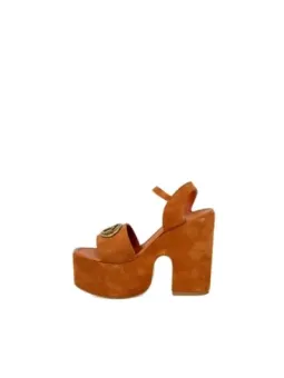 Tan Wildleder Guess Absatzsandalen