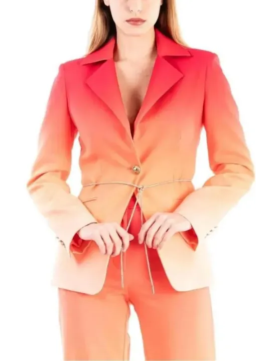 Roter Ombre-Blazer tailliertes Frauenmodell