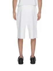 Weisse Shorts mit elastischem Bund