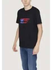 Schwarzes T-Shirt mit rotem Logo