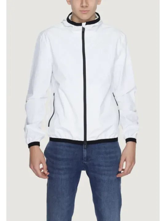 Leichte weiße Sportjacke mit Kapuze