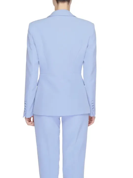 Helles Blazer und Hosen Set