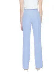 Helle weite Hosen hoher Bund