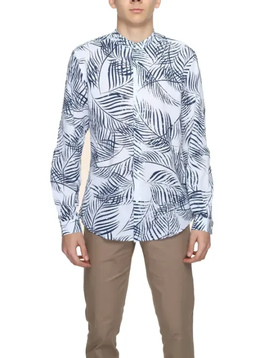 Weißes Hemd mit Palmenmuster
