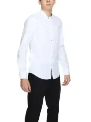 Weißes Hemd mit Knopfleiste