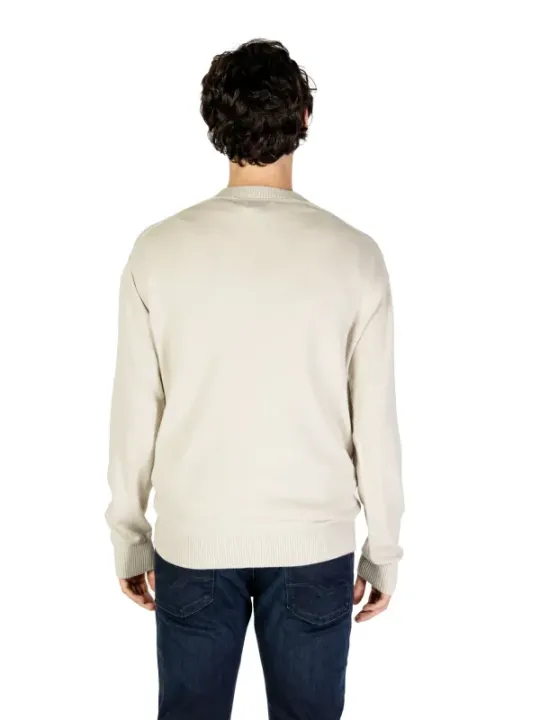Cremefarbener Calvin Klein Pullover Klassiker