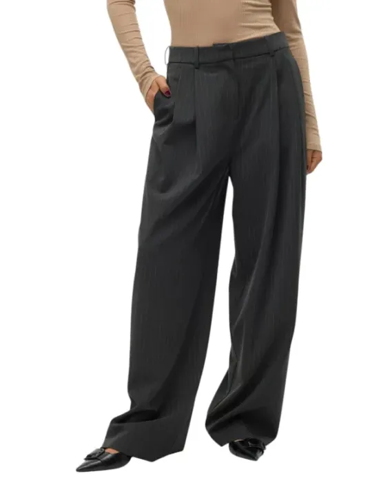 Schwarze Wollhosen mit Knopfleiste