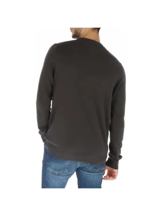 Schwarzer Lyle & Scott Pullover