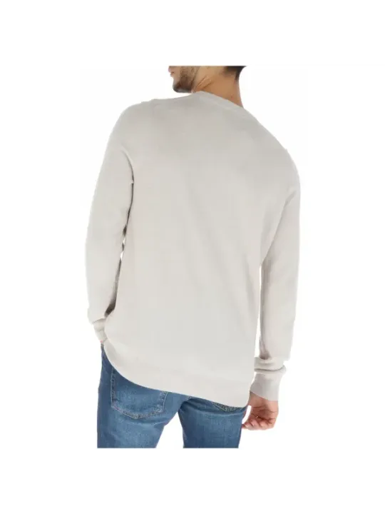 Weißer lockerer Strickpullover mit Rundhals