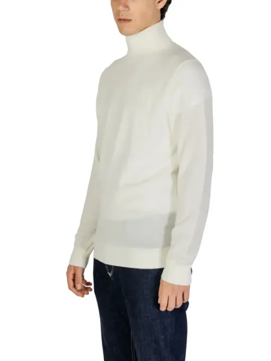 Weißer Calvin Klein Rollkragenpullover
