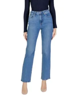 Vintage Waschung, gerade geschnittene Jeans