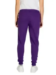 Lila Sporthose lässiger Stil