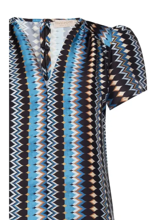 Schwarzes Oberteil mit geometrischem Muster