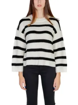 Gestreiftes Damenpullover mit schwarzen Hosen