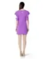 Lilafarbenes Minikleid mit Rückenausschnitt
