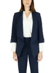 Marinierter marineblauer Damenanzug aus Wolle