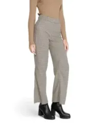 Karohose mit kariertem Muster