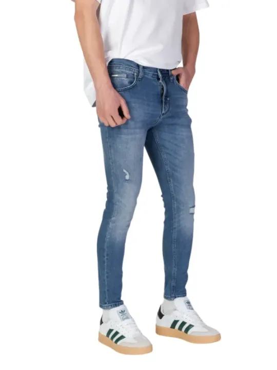 Blaue Jeans mit geradem Schnitt