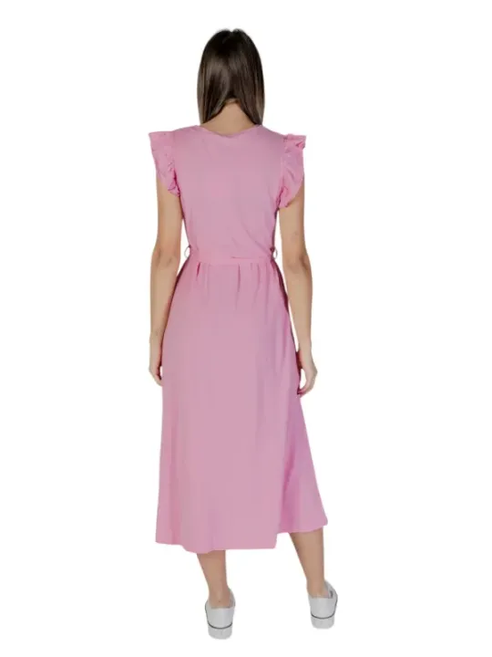 Pinkes Rüschenkleid mit V-Ausschnitt