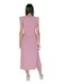 Pinkes Rüschenkleid mit V-Ausschnitt
