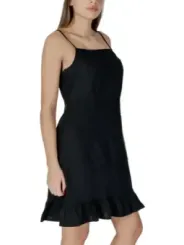 Schwarzes Rüschen-Minikleid von B.young