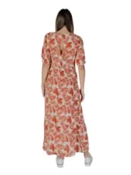 Weißes Kleid mit rotem Blattmuster