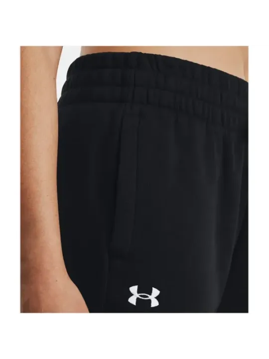 Leichte graue Under Armour Trainingsshorts