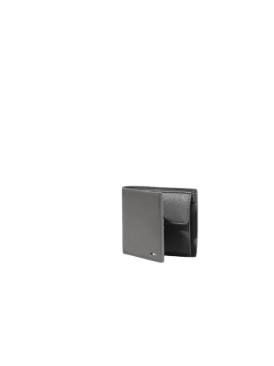 Schwarze Ledergeldbörse mit Klappe