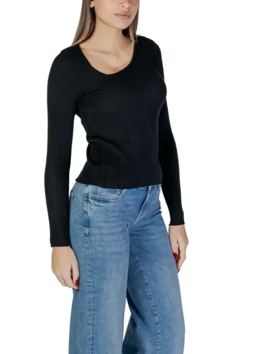 Geripptes blaues V-Ausschnitt-Langarmtop