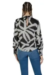 Abstrakte Bluse mit Schlitzärmeln