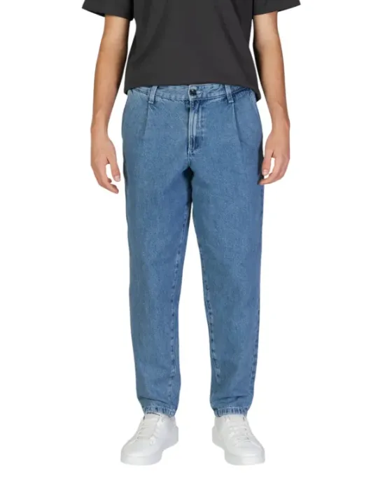 Helle Jeans lässiger gerader Schnitt