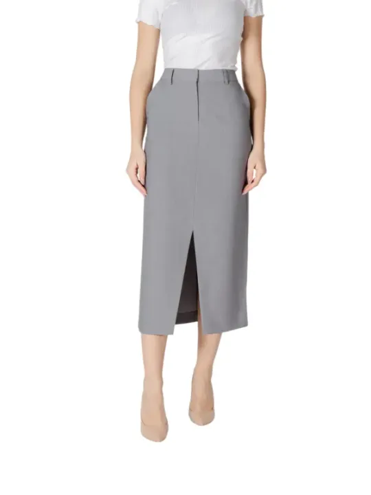 Grauer Bleistiftrock mit Schlitz