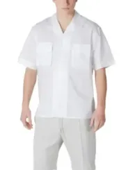 Weißes Kurzarmhemd mit Knopfleiste