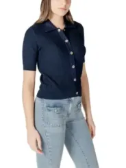 Marineblauer Strick mit Knopfleiste